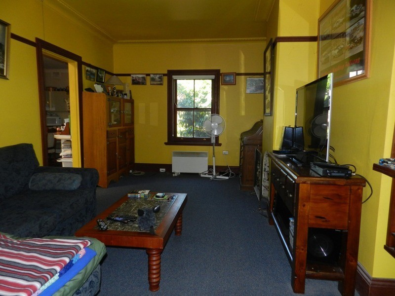 22 Stephenson Street, Crookwell NSW 2583