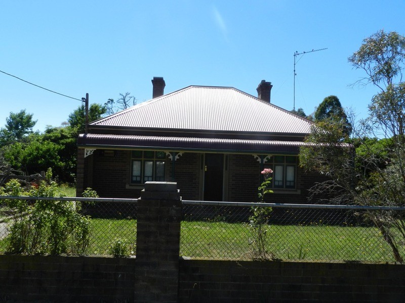 22 Stephenson Street, Crookwell NSW 2583