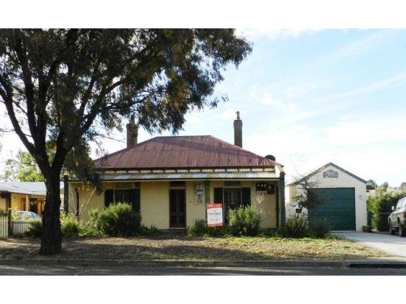 5 William Street, Goulburn NSW 2580