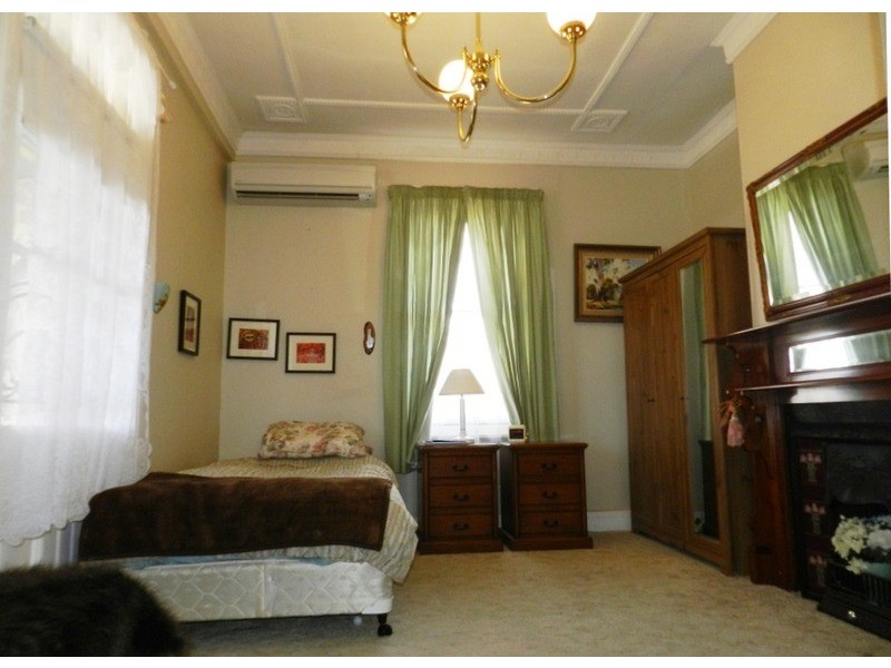 5 William Street, Goulburn NSW 2580