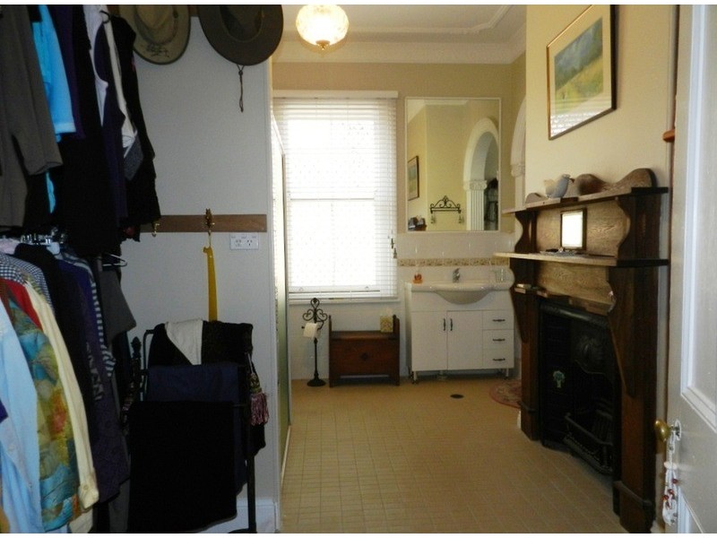 5 William Street, Goulburn NSW 2580