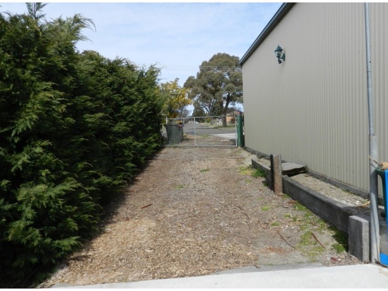 5 William Street, Goulburn NSW 2580