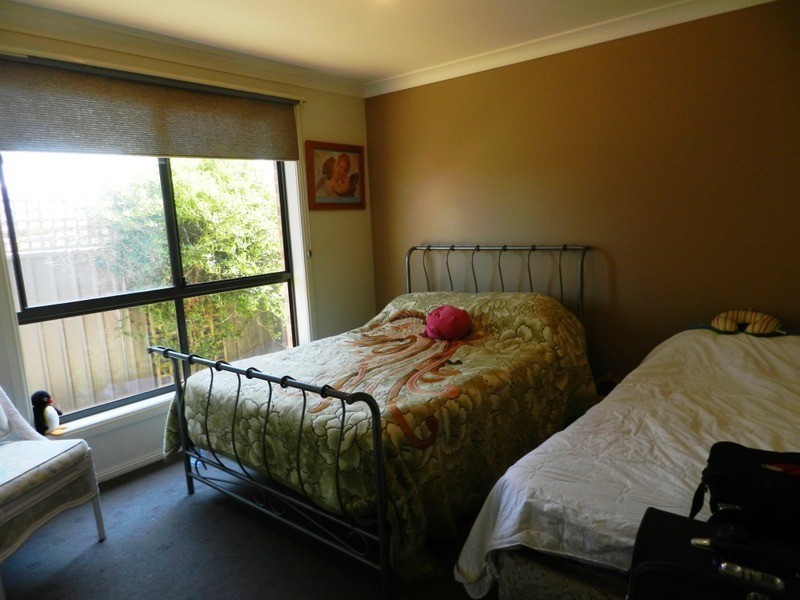 1/2 Holborrow Street, Crookwell NSW 2583