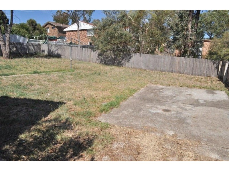 13 Caoura Crescent, Goulburn NSW 2580