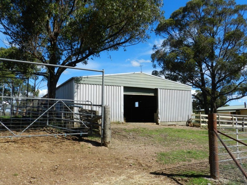 168 Long Swamp Road, Greenwich Park NSW 2580