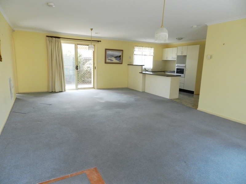 1/12. Major Drive, Goulburn NSW 2580