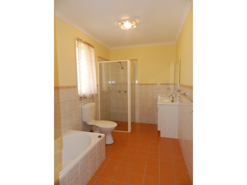 1/12. Major Drive, Goulburn NSW 2580