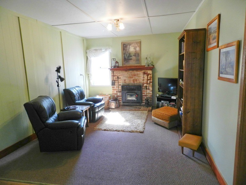 “Croydon” Kangaloolah Road, Binda NSW 2583