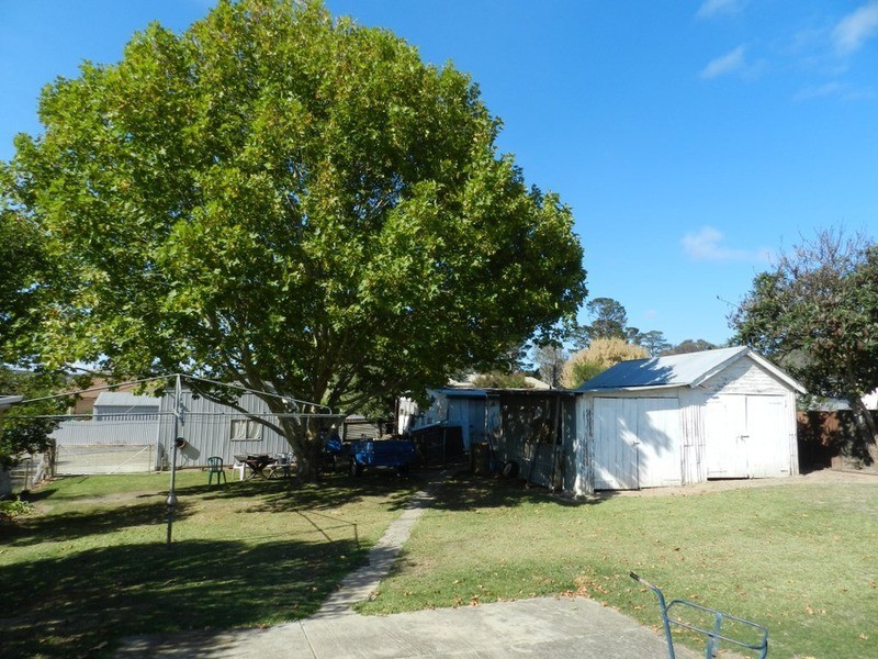 106 & 108 Yass Street, Gunning NSW 2581