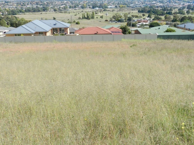 18 Mellidora Drive, Goulburn NSW 2580