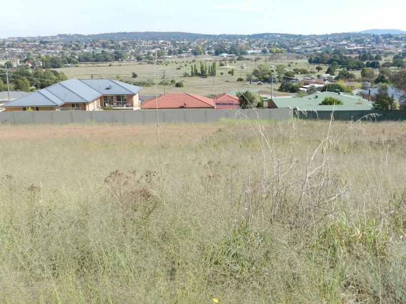 18 Mellidora Drive, Goulburn NSW 2580