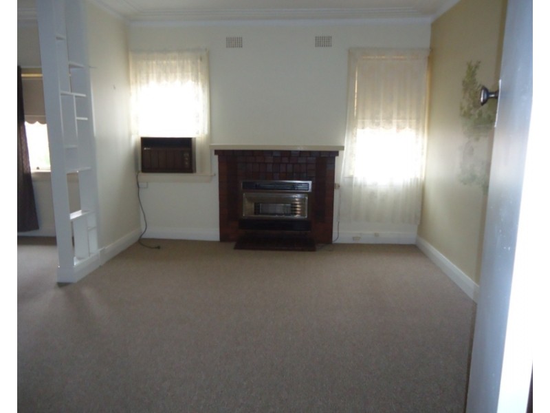 142 Nicholson Street, Goulburn NSW 2580