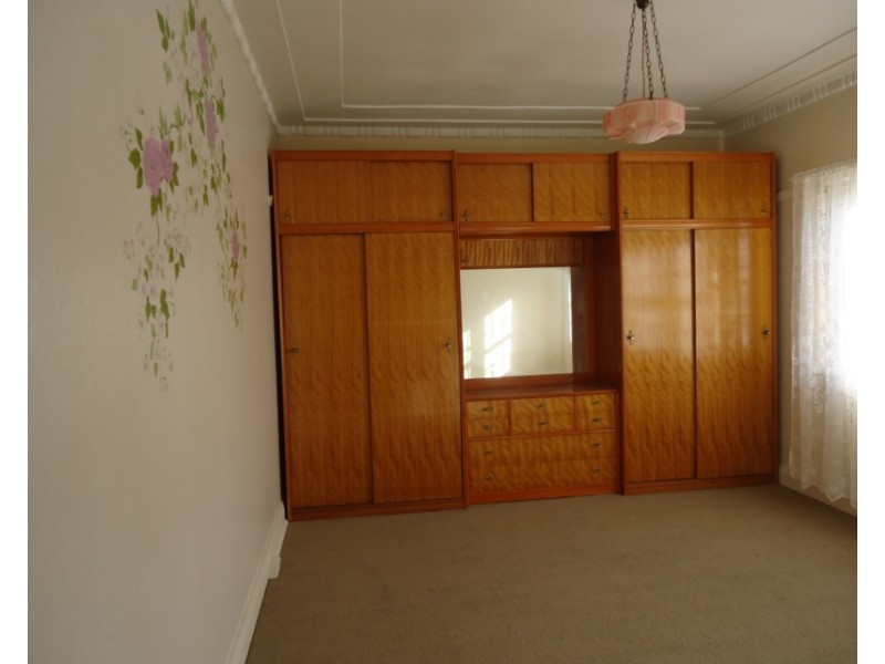 142 Nicholson Street, Goulburn NSW 2580