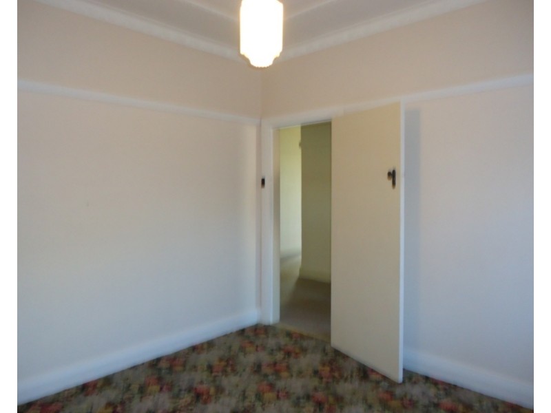 142 Nicholson Street, Goulburn NSW 2580