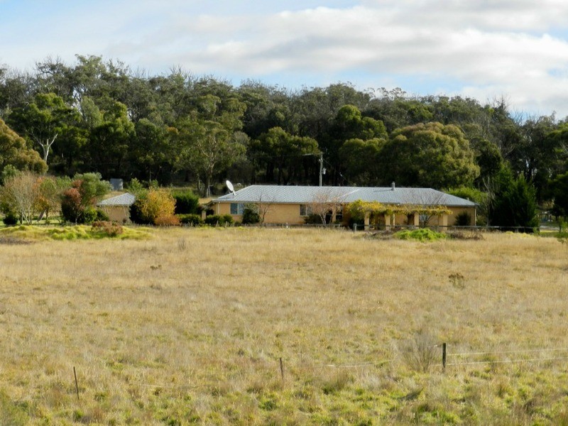 122 Oak Valley  Road, Marulan NSW 2579