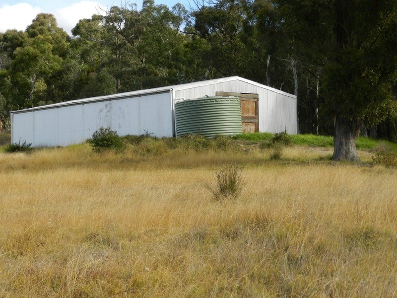 122 Oak Valley  Road, Marulan NSW 2579