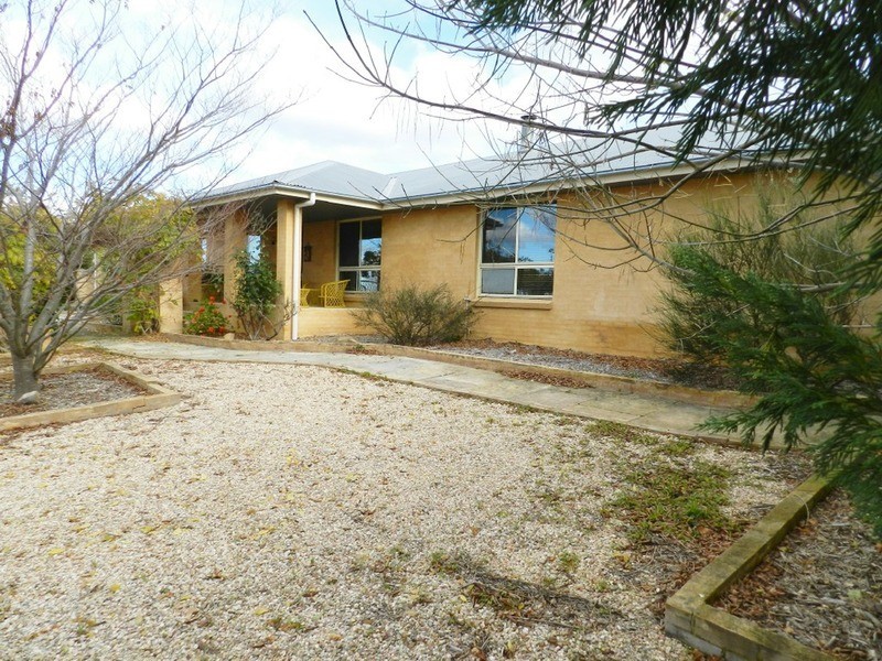 122 Oak Valley  Road, Marulan NSW 2579