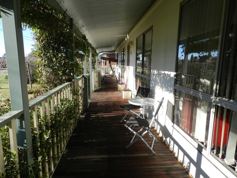 79 Wade Street, Crookwell NSW 2583