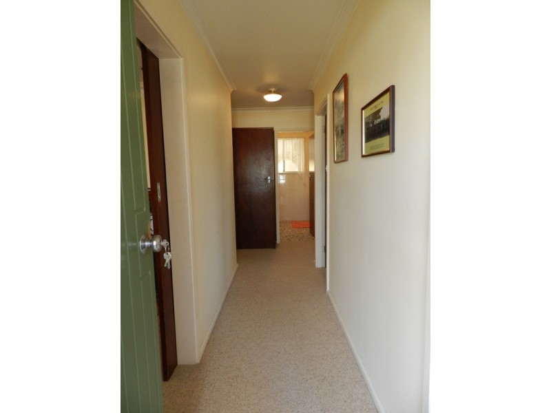 25a Buffalo Crescent, Goulburn NSW 2580