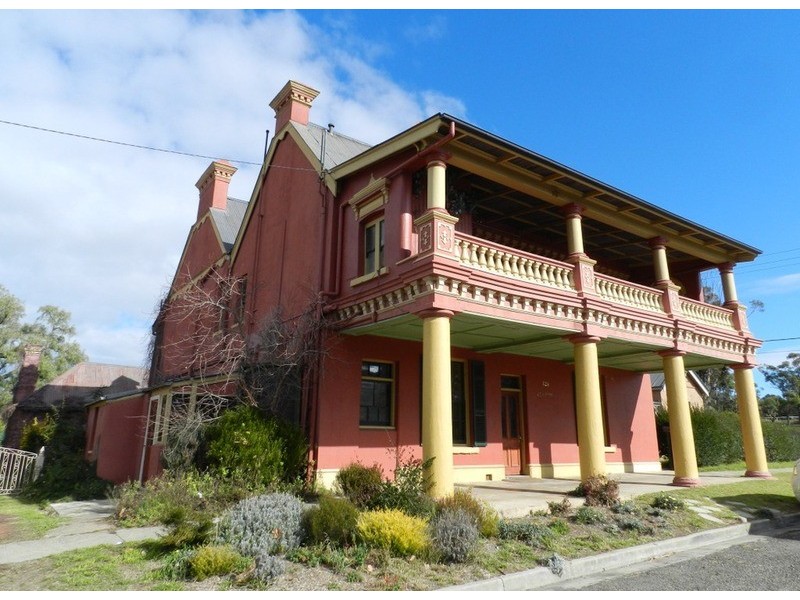 128 Clifford Street, Goulburn NSW 2580