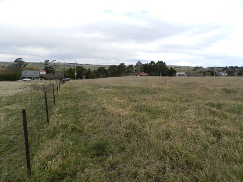 82 Macarthur Street, Taralga NSW 2580