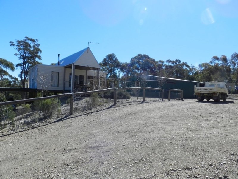 220 Tiyces  Lane, Marulan NSW 2579