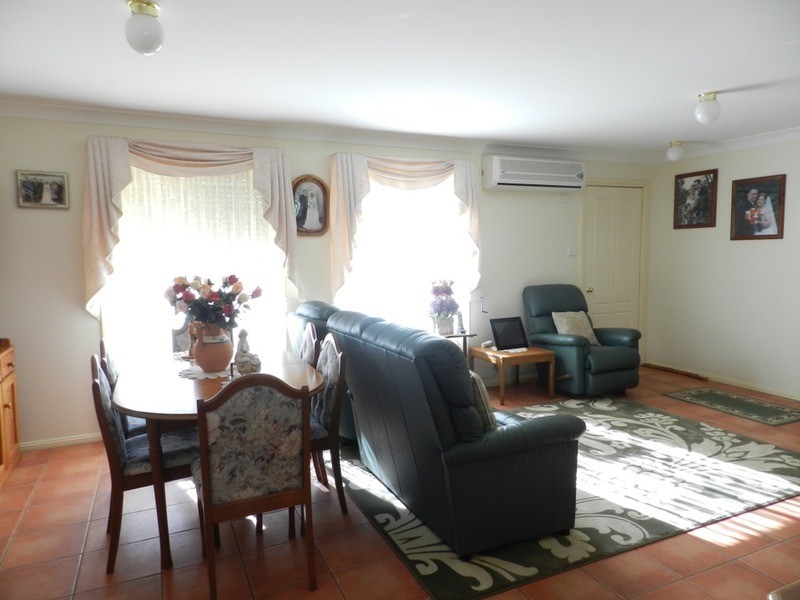 4 Amber Court, Goulburn NSW 2580