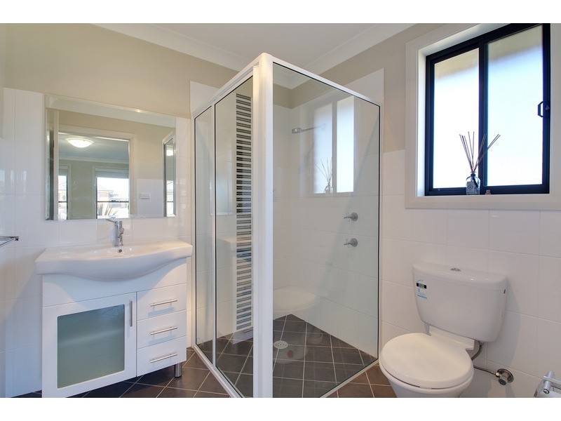 37 McGuire Drive, Goulburn NSW 2580