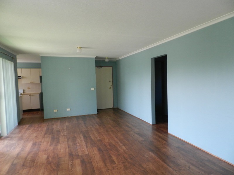 2/33 Ottiwell Street, Goulburn NSW 2580