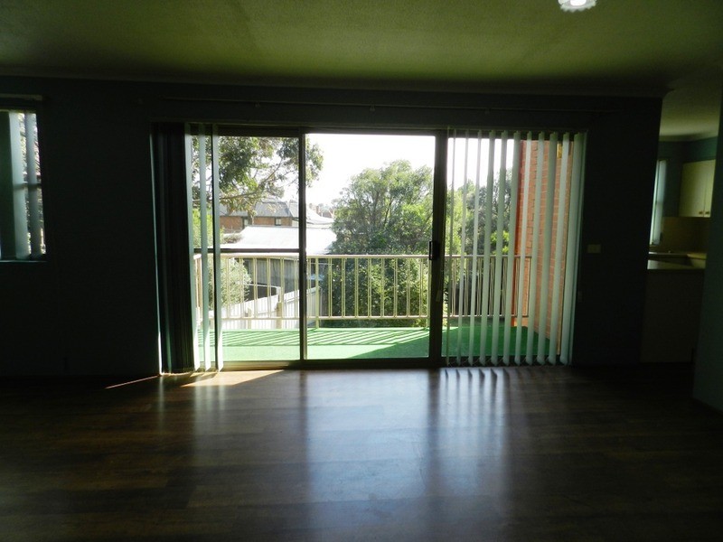 2/33 Ottiwell Street, Goulburn NSW 2580