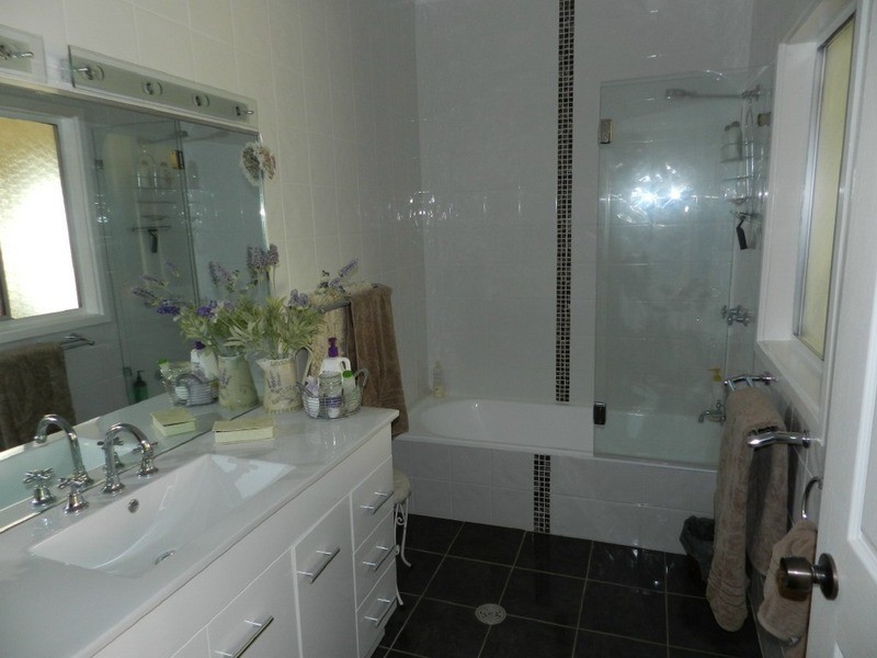 Willunga Sylvia Vale Road, Binda NSW 2583