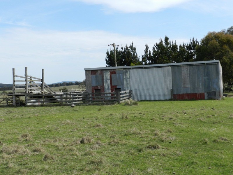 24 Dewsberry  Lane, Goulburn NSW 2580