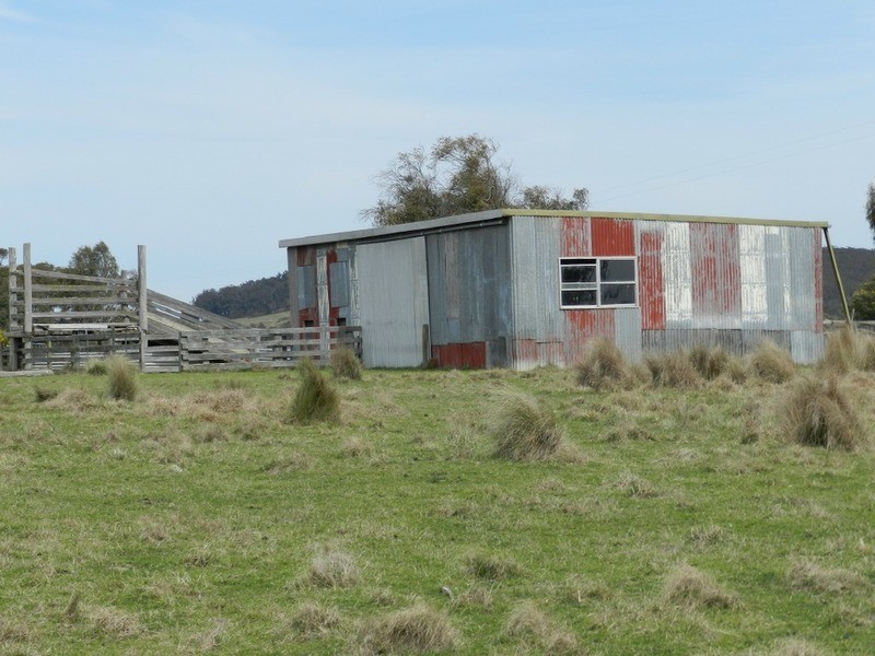 24 Dewsberry  Lane, Goulburn NSW 2580