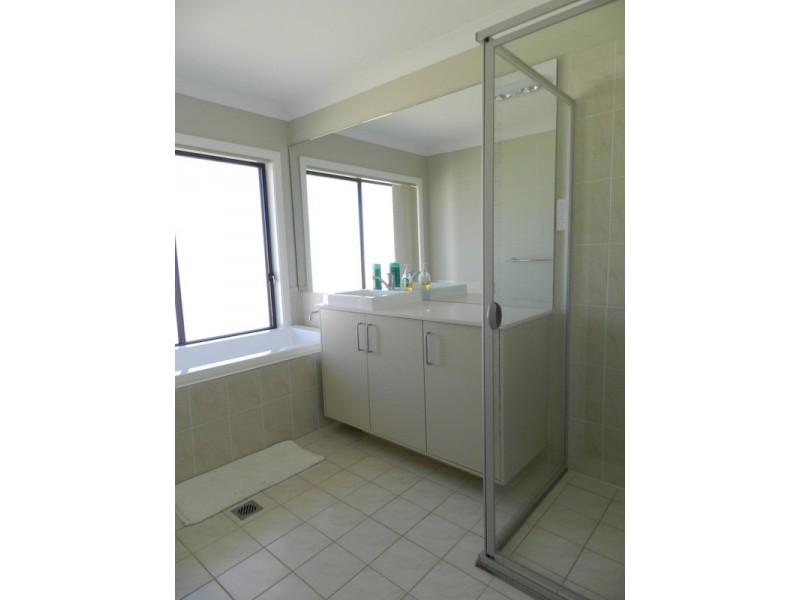 21  Wright Place, Goulburn NSW 2580