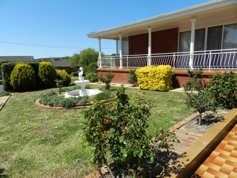 2 Macquarie Street, Goulburn NSW 2580