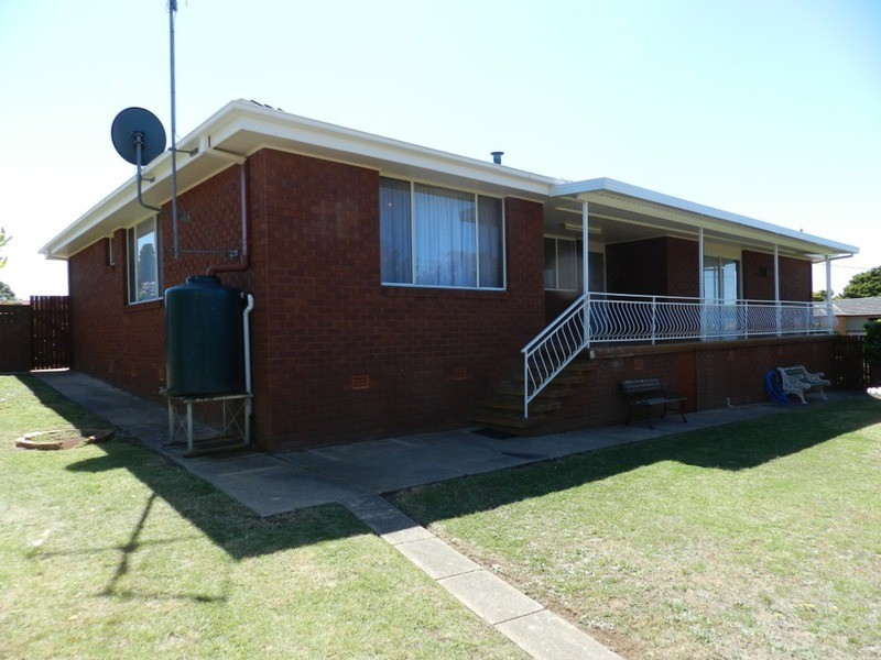 2 Macquarie Street, Goulburn NSW 2580