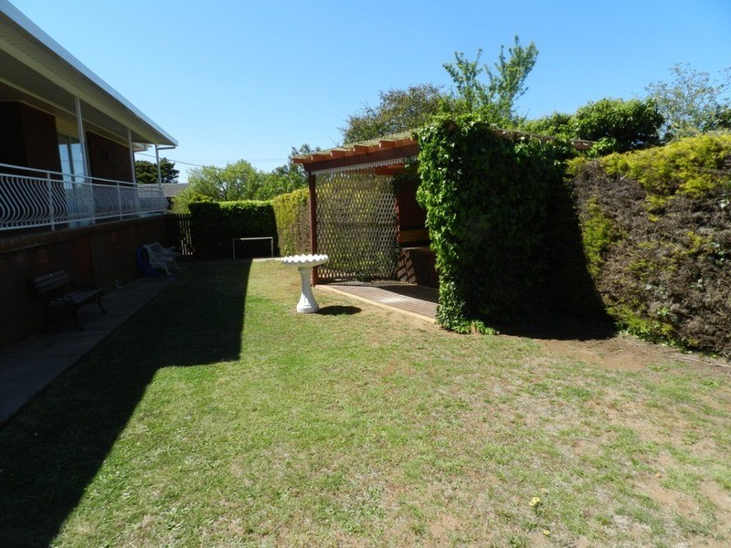 2 Macquarie Street, Goulburn NSW 2580