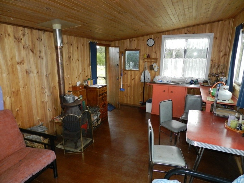 981  Mares Forest Road, Wombeyan Caves NSW 2580
