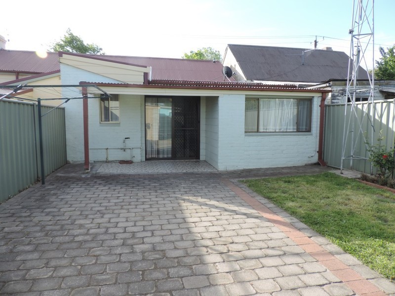 249 Bourke Street, Goulburn NSW 2580