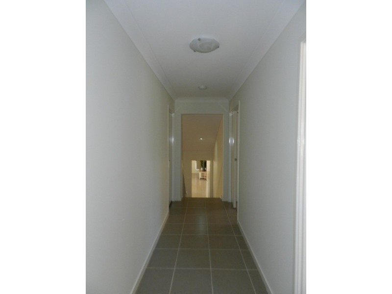 4 Walsh Drive, Goulburn NSW 2580