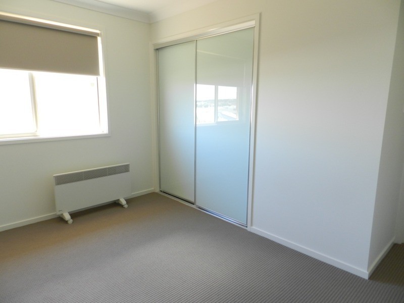 4 Walsh Drive, Goulburn NSW 2580