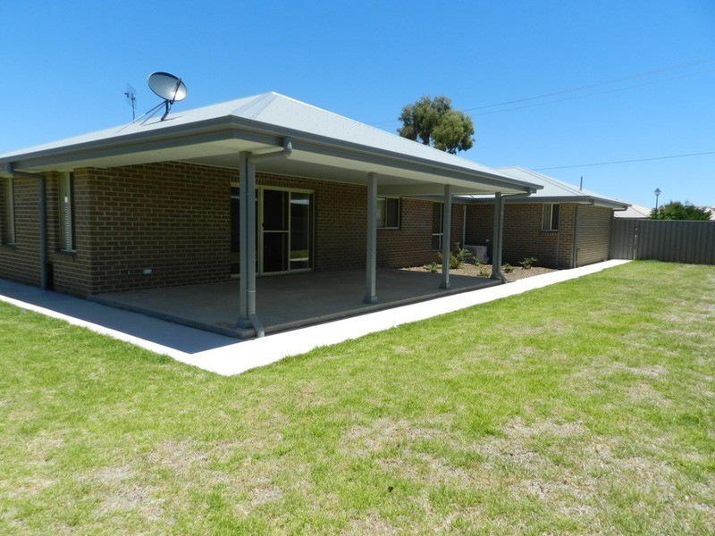 93 Gibson Street, Goulburn NSW 2580