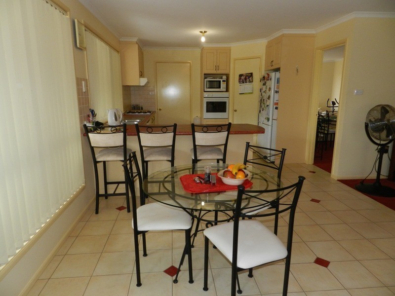 5 Dimitri Street, Goulburn NSW 2580