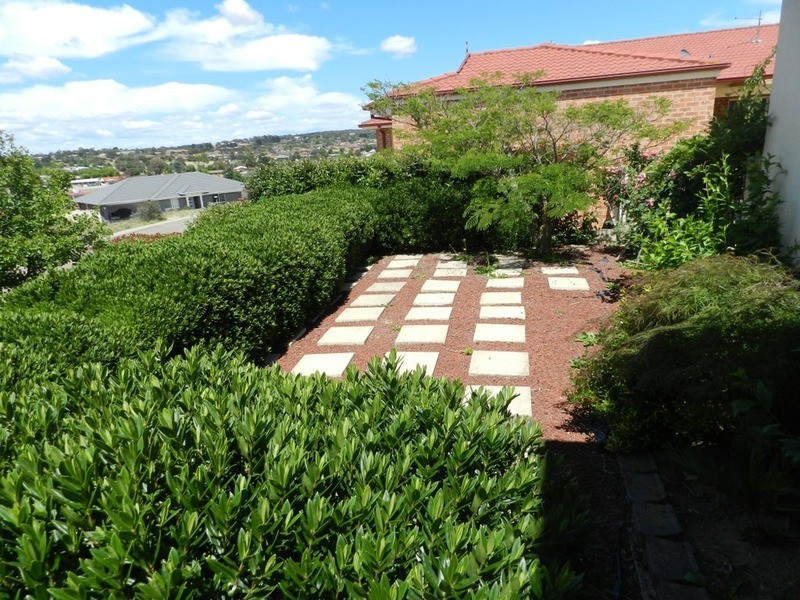 5 Dimitri Street, Goulburn NSW 2580