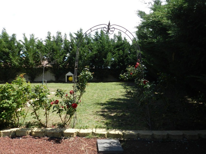 5 Dimitri Street, Goulburn NSW 2580