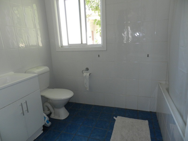 87 Hume  Street, Goulburn NSW 2580