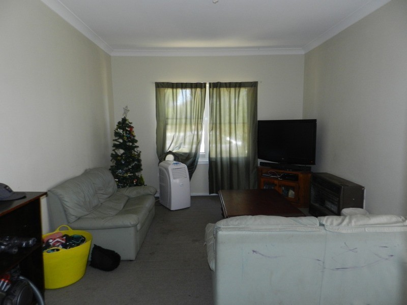 87 Hume  Street, Goulburn NSW 2580