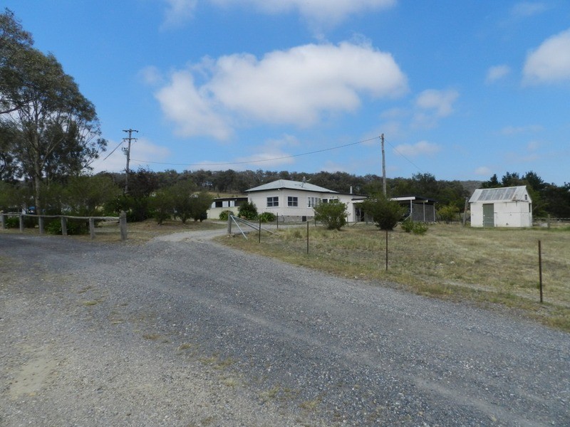121 Oak Valley Road, Marulan NSW 2579