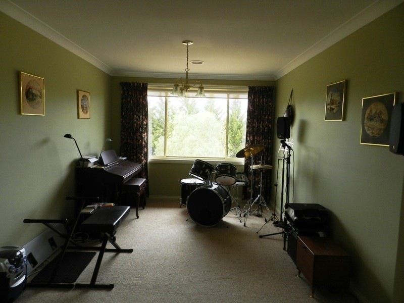 13 Sandy Creek Road, Parkesbourne NSW 2580