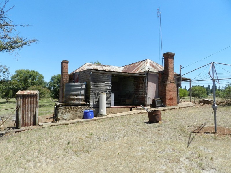 11 Hill Street, Taralga NSW 2580